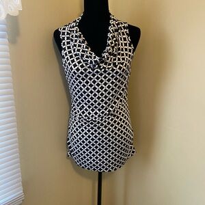 Dana Buchman Black and White Geometric Blouse